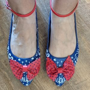 2/$20 Nautic ballet flats ⚓